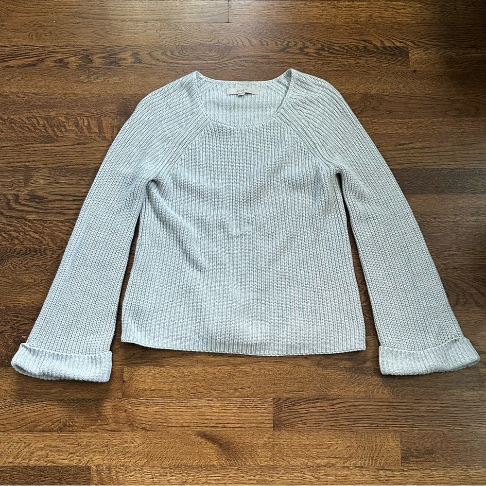 LOFT Women's Gray Sweater with Cuffed Bell Sleeves - Size Small